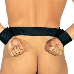 You2Toys 5. Cinghia Di Devozione